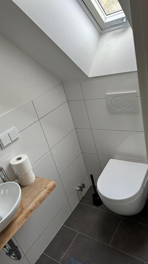 Kinderklinik Dachwohnung - Signal Hill 1A Siegen Esterno foto